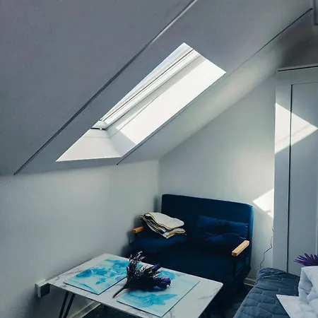 Romantic Getaway - Bathtub For 2 - Netflix Apartamento